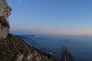 86 Scendiamo dal sentiero-variante di dx...con tratti ripidi